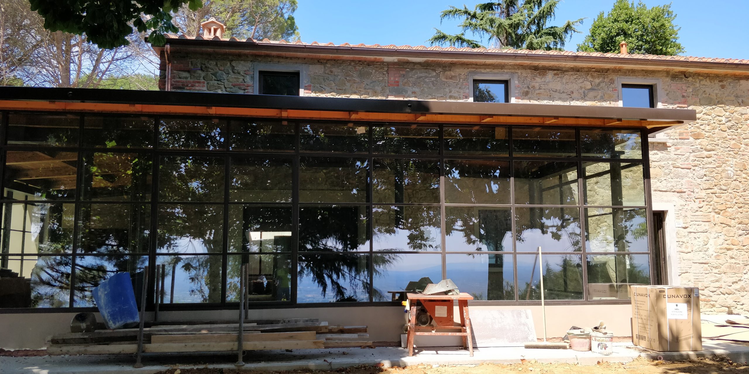 Progettazione degli impianti di riscaldamento e ventilazione per una villa privata