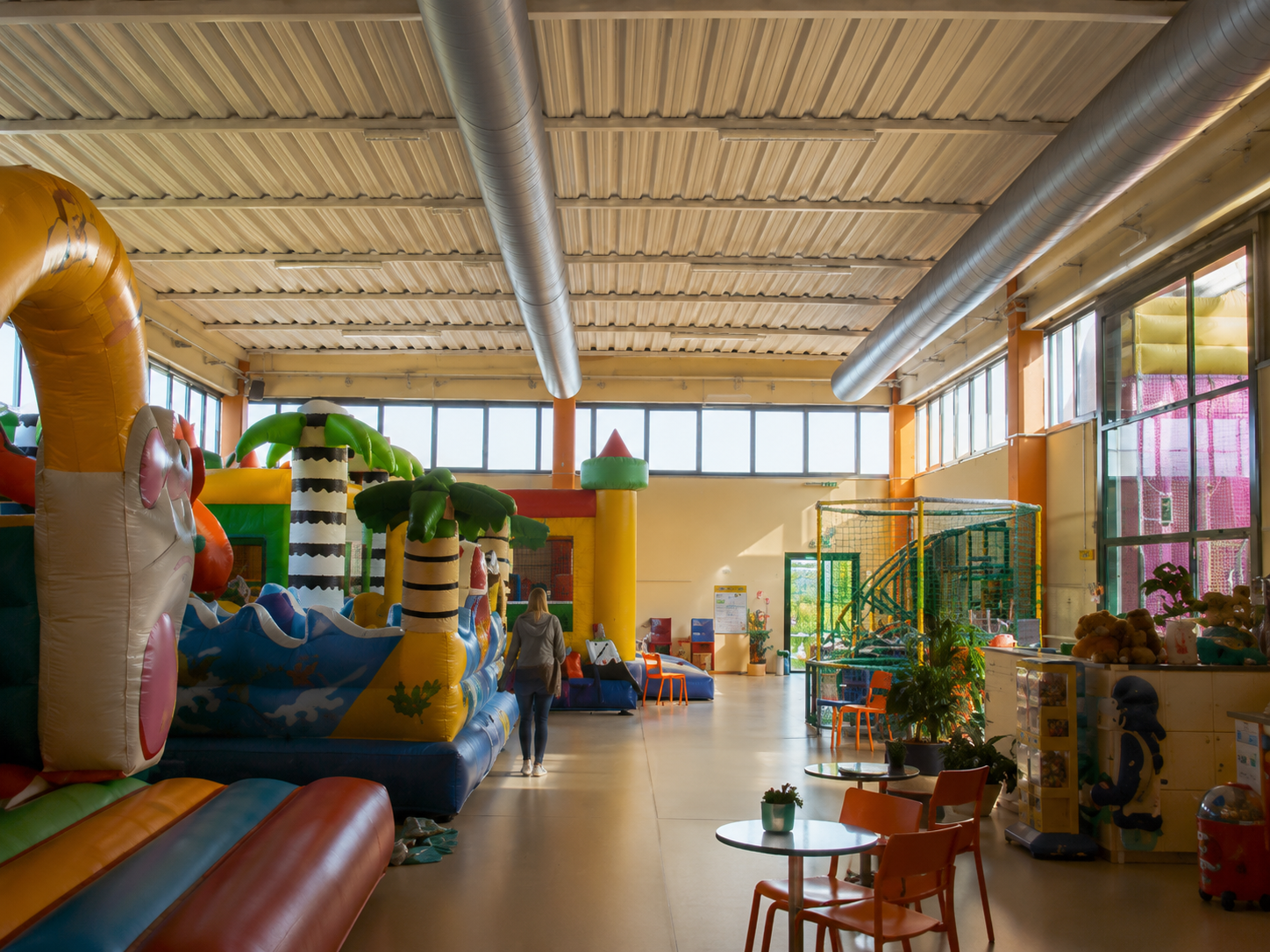 Parco giochi gonfiabili “Salta il Mondo”